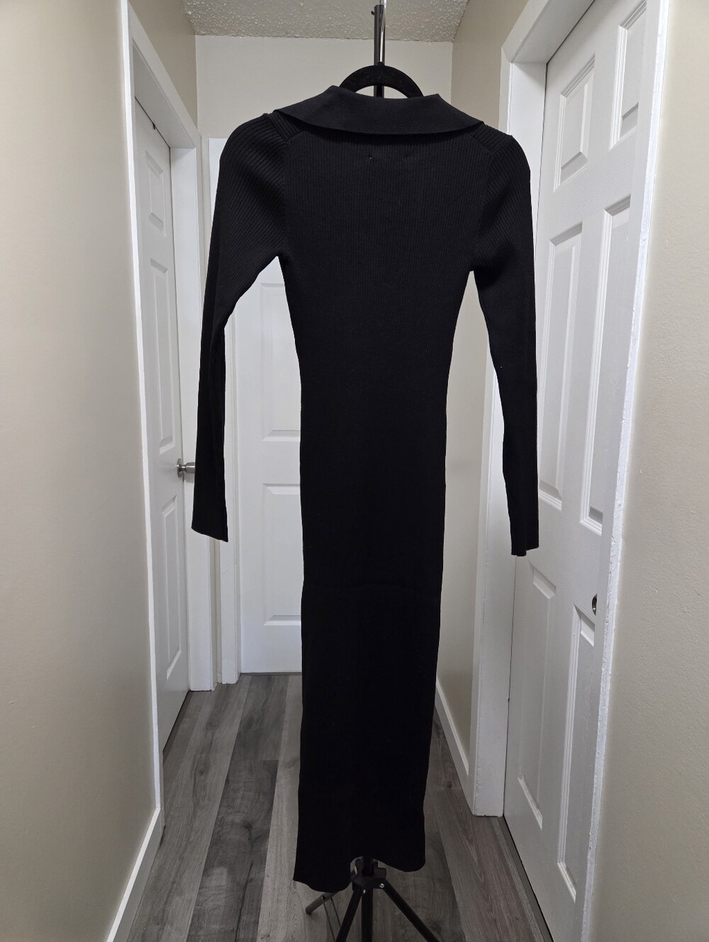 NWT Kuwalla Black Ribbed Collared Midi Dress Long Sleeve Stretch Viscose Blend - Picture 7 of 12